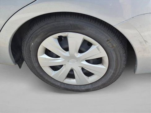 Used 2014 Subaru Impreza 2.0i AWD/4WD image 19
