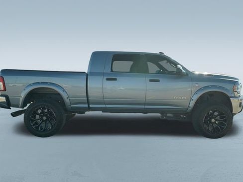 Used 2022 RAM 2500 Big Horn image 9