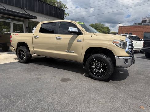 Used 2018 Toyota Tundra Limited w/ Limited Premium Package AWD/4WD image 3