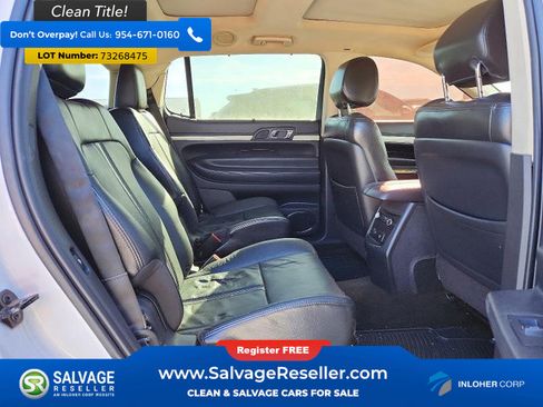 Used 2013 Lincoln MKT 4dr Sport image 13