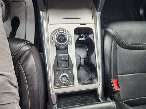 Used 2020 Ford Explorer ST w/ Premium Technology Package AWD/4WD image 23