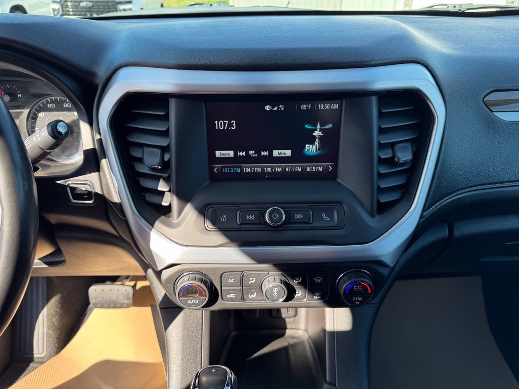 Used 2018 GMC Acadia SLE FWD image 15