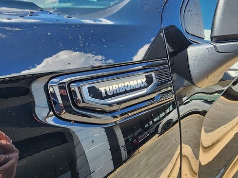 New 2026 GMC Sierra 1500 Elevation image 11