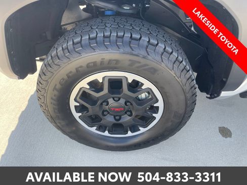 Certified 2026 Toyota Tacoma TRD Off-Road AWD/4WD image 14