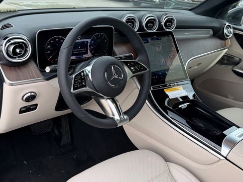 New 2026 Mercedes-Benz GLC 300 4MATIC image 29