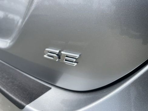 Used 2023 Toyota Camry SE image 29