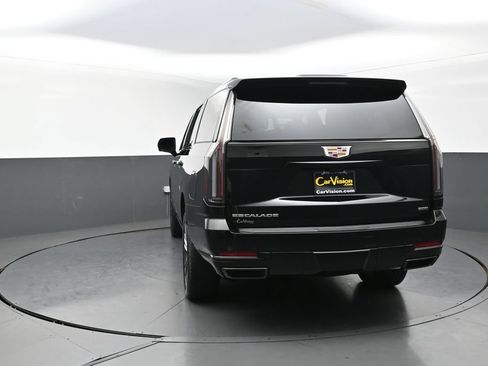 Used 2026 Cadillac Escalade ESV Sport AWD/4WD image 5
