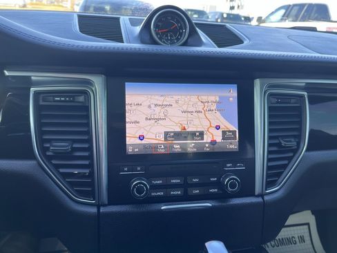 Used 2017 Porsche Macan GTS w/ Premium Package Plus image 16