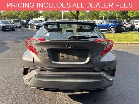 Used 2018 Toyota C-HR XLE FWD image 14