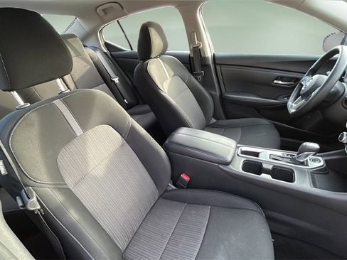 Used 2024 Nissan Sentra SV image 15
