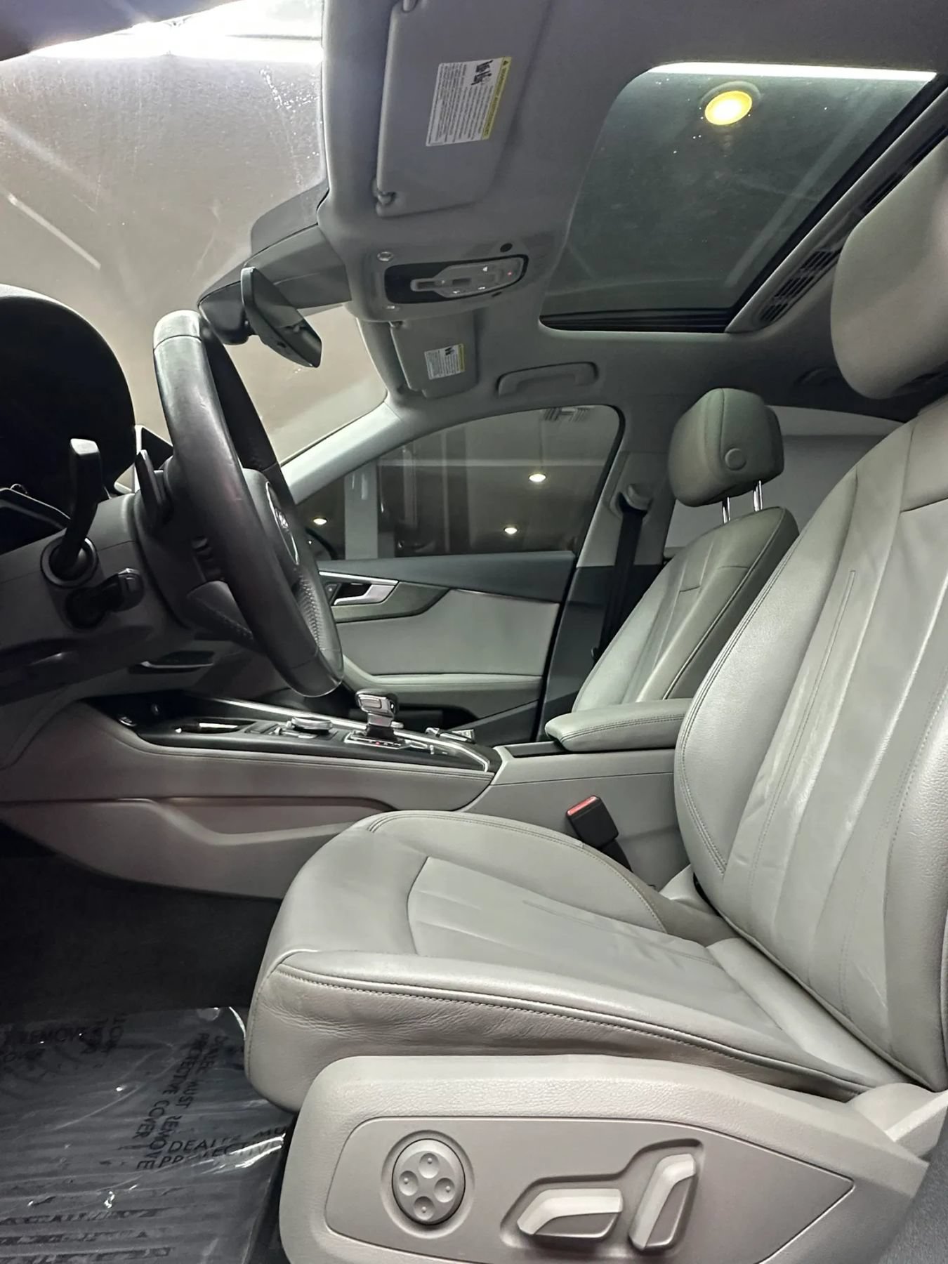 Used 2019 Audi A4 2.0T Premium Plus w/ Premium Plus Package FWD image 12