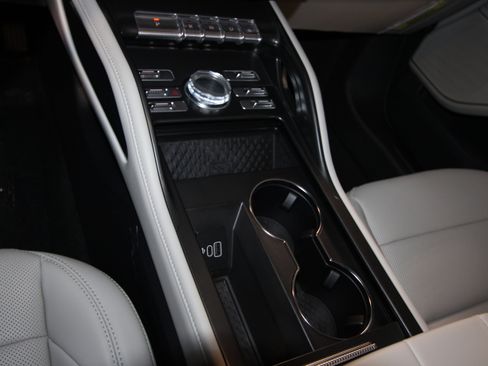 New 2026 Lincoln Nautilus Premier w/ Jet Appearance Package image 19