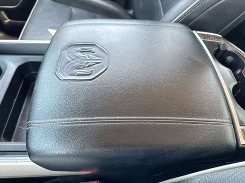 Used 2019 RAM 1500 Laramie AWD/4WD image 20