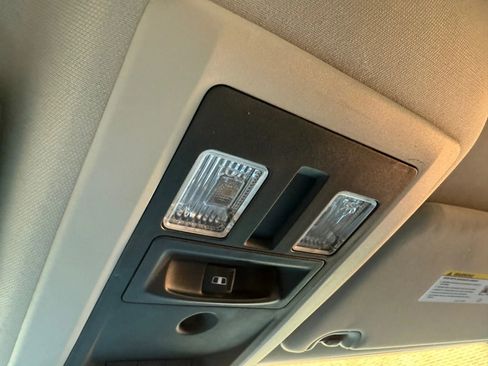 Used 2014 RAM 1500 Laramie w/ Convenience Group image 41