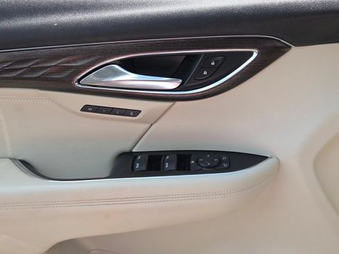 Used 2022 Buick Envision Avenir w/ Technology Package II AWD/4WD image 26