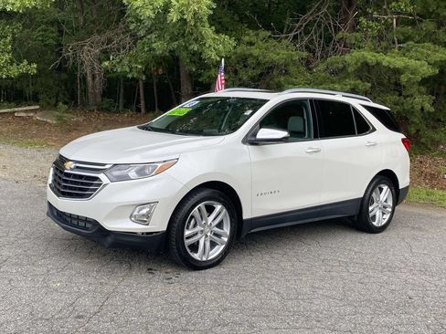 Used 2018 Chevrolet Equinox Premier FWD image 1