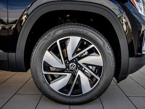 New 2026 Volkswagen Atlas SE image 21