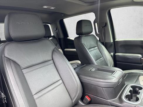 Used 2022 GMC Sierra 1500 Denali w/ Denali Premium Package AWD/4WD image 24