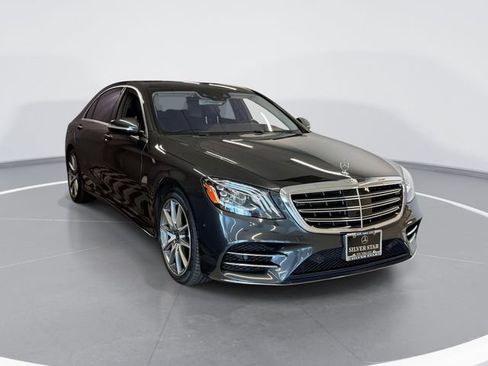 Used 2019 Mercedes-Benz S 560 4MATIC Sedan image 3