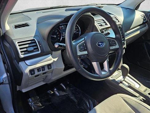 Used 2018 Subaru Forester 2.5i Premium image 10