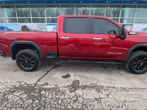 Used 2024 GMC Sierra 2500 AT4 w/ AT4 Preferred Package image 9