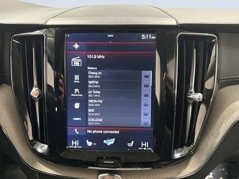 Used 2018 Volvo XC60 T6 Inscription w/ Convenience Package image 24
