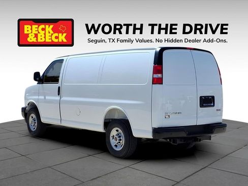 New 2026 GMC Savana 2500 w/ Driver Convenience Package image 7