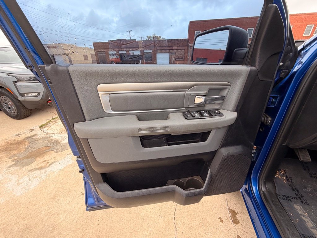 Used 2015 RAM 1500 Big Horn AWD/4WD image 14