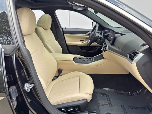 Used 2024 BMW i4 eDrive35 w/ Premium Package RWD image 16
