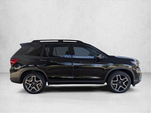Certified 2023 Honda Passport Elite image 4