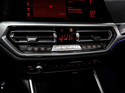 Used 2019 BMW 330i Sedan w/ Premium Package image 20