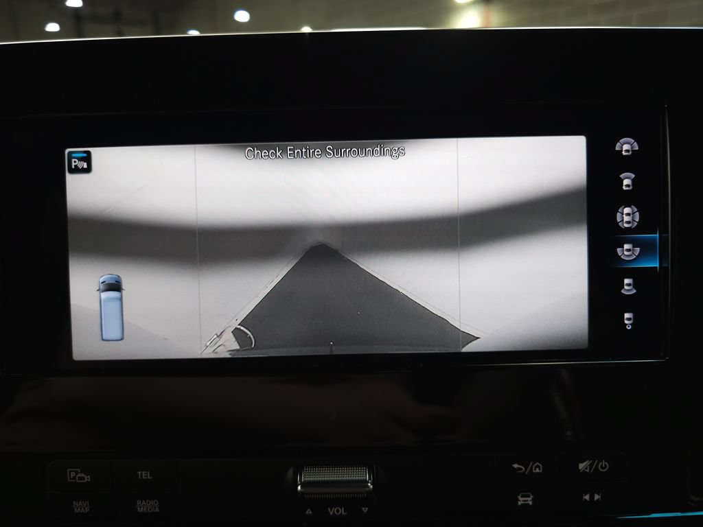Used 2024 Mercedes-Benz Sprinter 2500 image 17