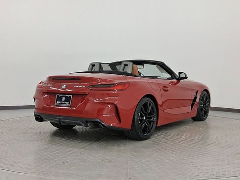 Certified 2023 BMW Z4 M40i w/ Premium Package image 9