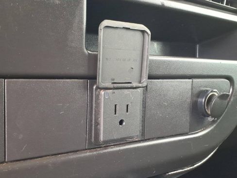 Used 2020 GMC Savana 2500 w/ Driver Convenience Package RWD image 9