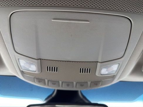 Used 2019 Ford Edge SE w/ SE Fleet Driver's Package image 37