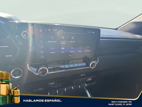 Used 2024 Chevrolet Colorado W/T w/ Advanced Trailering Package image 16