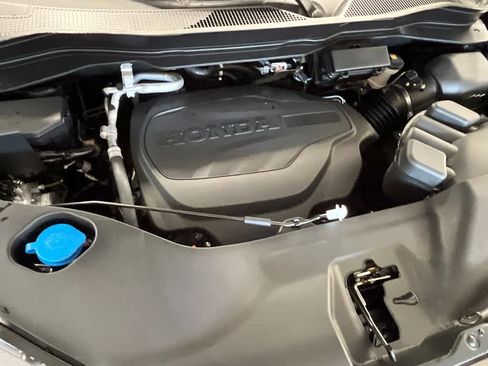 New 2026 Honda Ridgeline Black Edition image 11