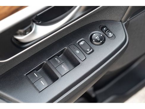 Used 2022 Honda CR-V EX image 14