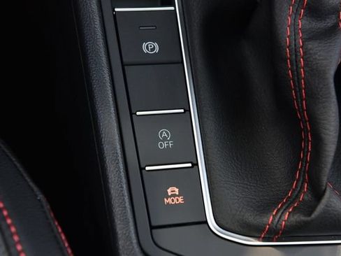 New 2026 Volkswagen Jetta GLI Autobahn FWD image 18