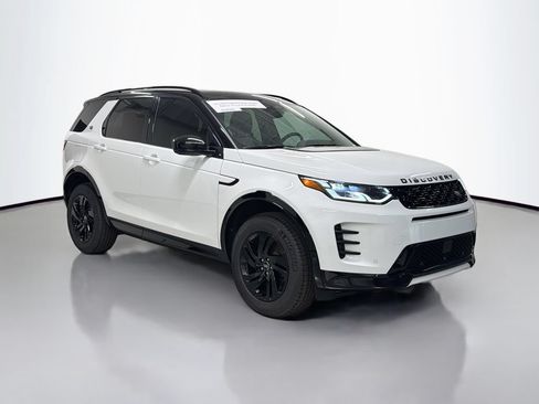 Used 2026 Land Rover Discovery Sport Landmark AWD/4WD image 7