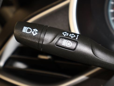 Used 2023 Chevrolet Malibu LT image 22