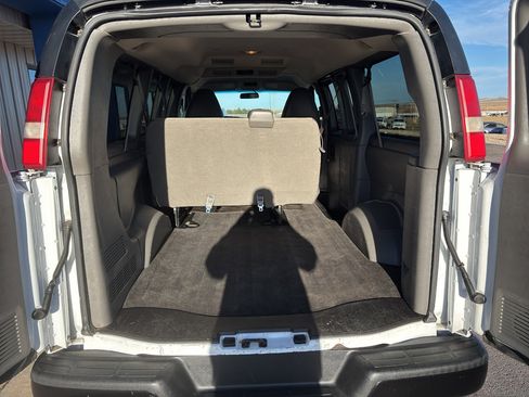 Used 2014 Chevrolet Express 1500 LS image 25