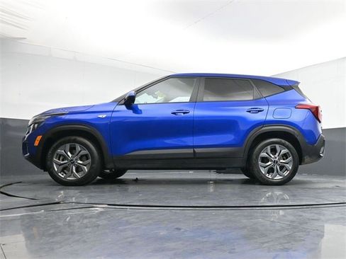 Used 2024 Kia Seltos LX image 33