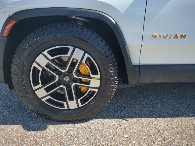 Used 2023 Rivian R1S Adventure Quad AWD/4WD image 12