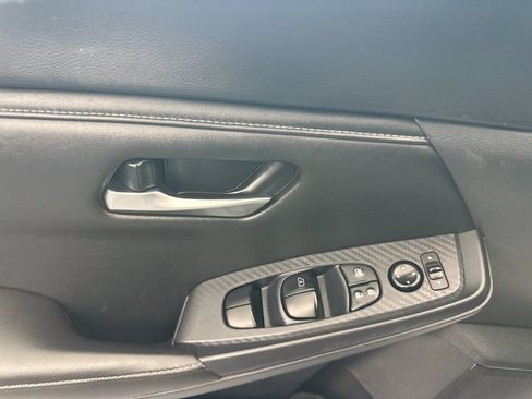 Used 2024 Nissan Sentra SV FWD image 10