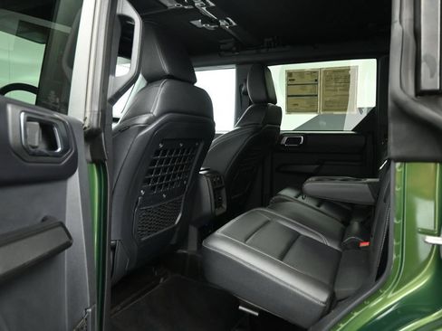 Certified 2025 Ford Bronco Badlands AWD/4WD image 19