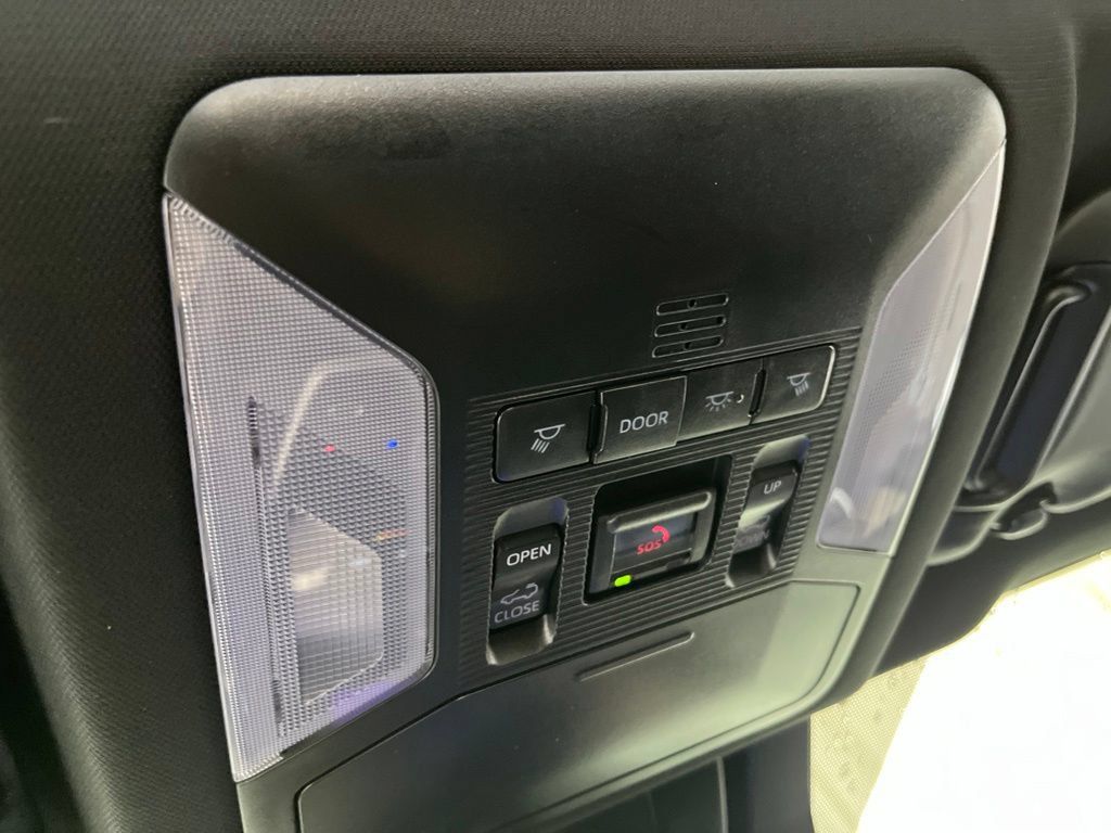Used 2024 Toyota RAV4 SE w/ Weather & Moonroof Package AWD/4WD image 18