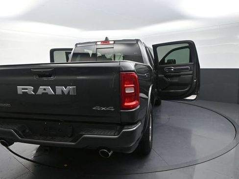 Used 2025 RAM 1500 Big Horn AWD/4WD image 34