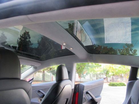 Used 2017 Tesla Model 3 Standard Range RWD image 35