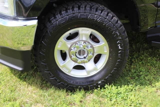 Used 2022 Ford F250 XL w/ STX Appearance Package AWD/4WD image 27